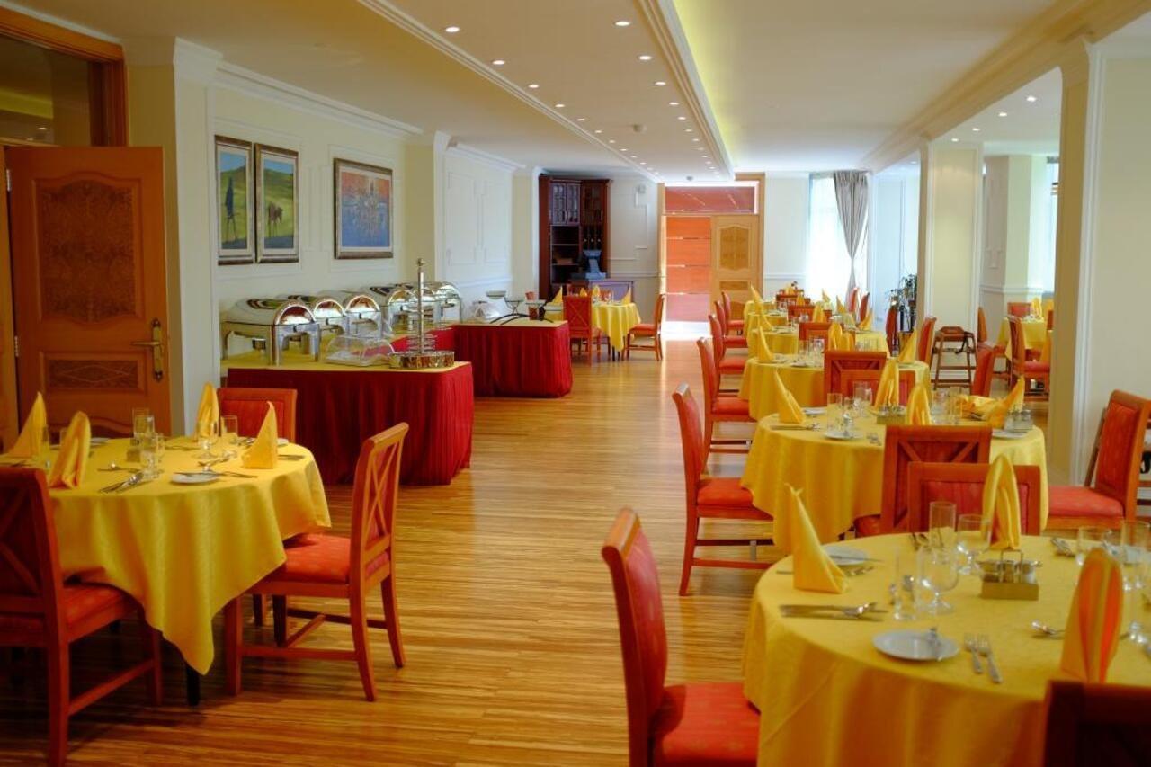 Abyssinia Renaissance Hotel Adís Abeba Exterior foto
